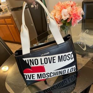 Love Moschino bag